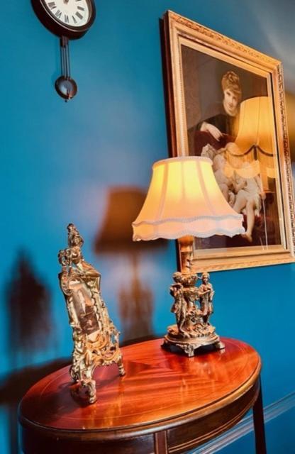 Mollys Boutique Hotel Илкли Екстериор снимка